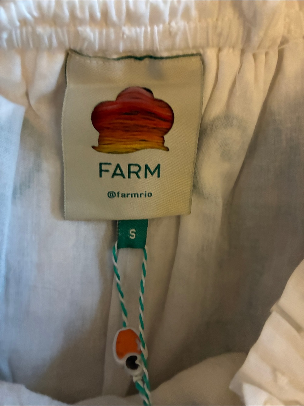 NWT FARM RIO White Cotton toucan strawberryEmbroidered Tiered mini Skirt Small - Picture 8 of 9